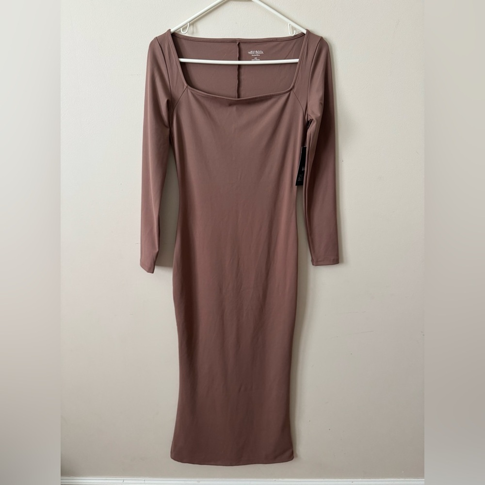 Wild Fable NWT Women’s Long Sleeve ButterBliss Maxi Bodycon Dress Dark Taupe - Picture 7 of 9